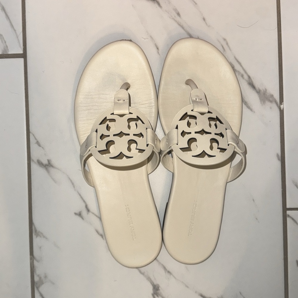 Tory Burch White Sandals - Picture 2 of 6